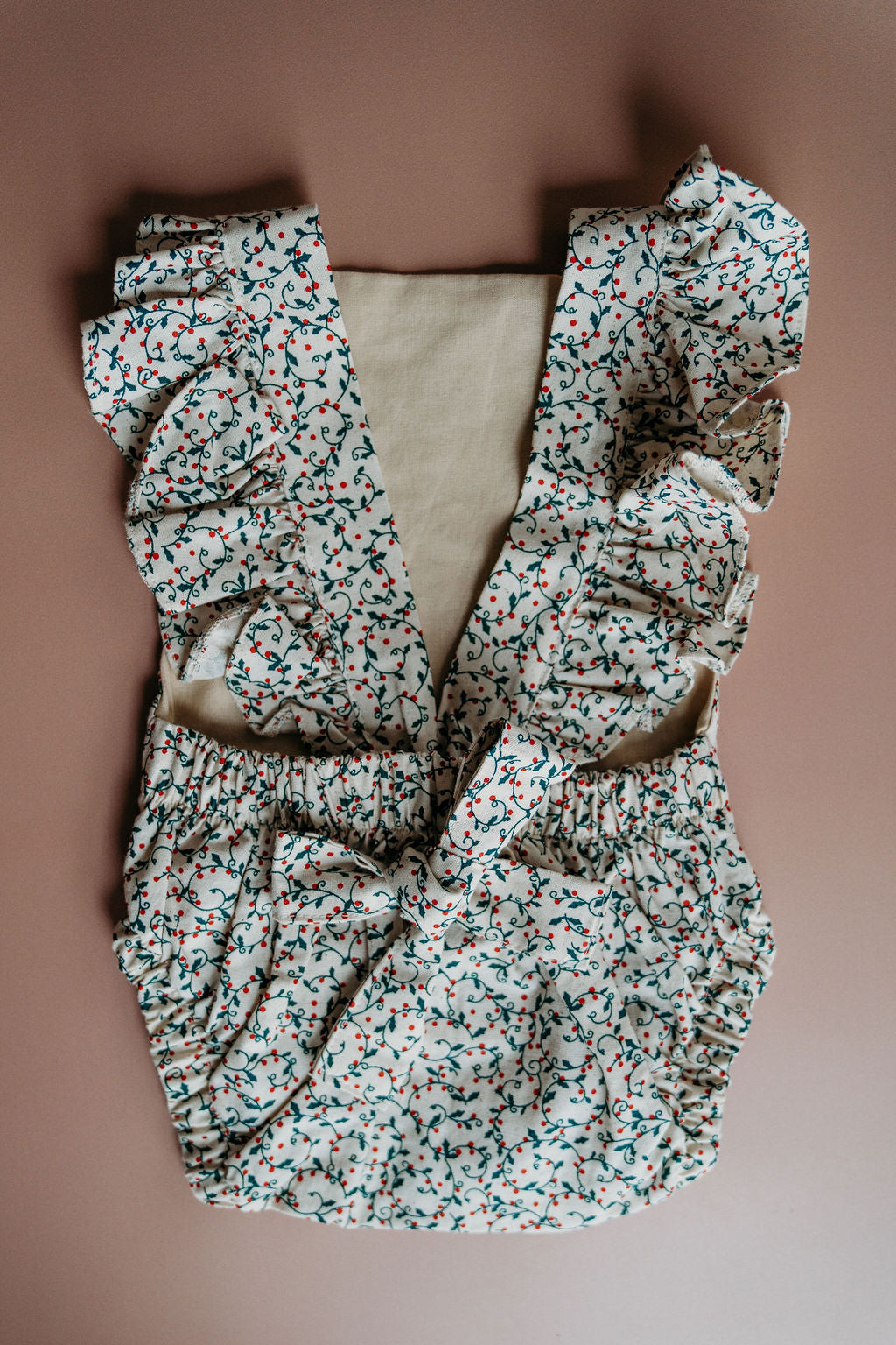 New-born Christmas outfits