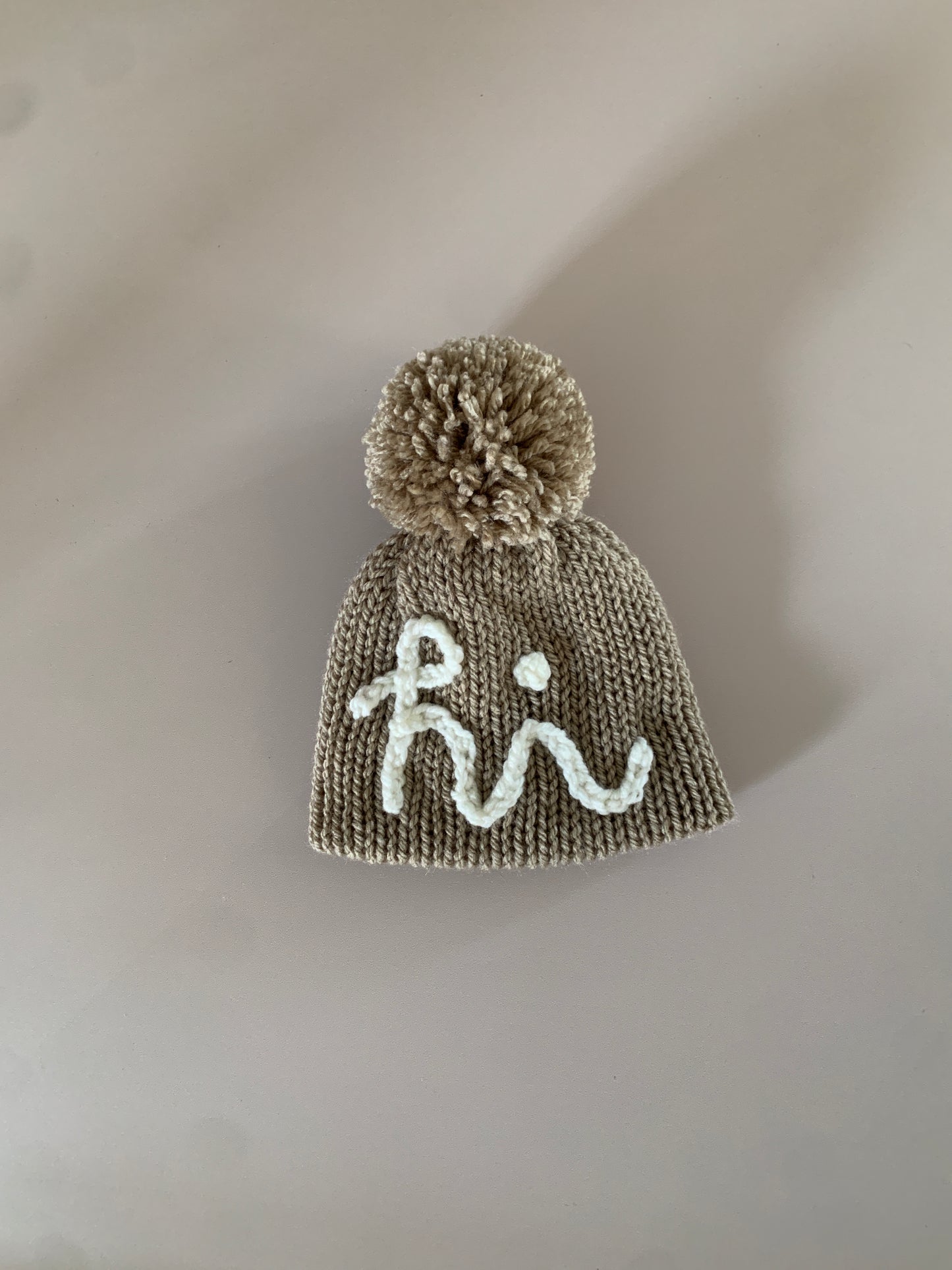 “HI” beanie