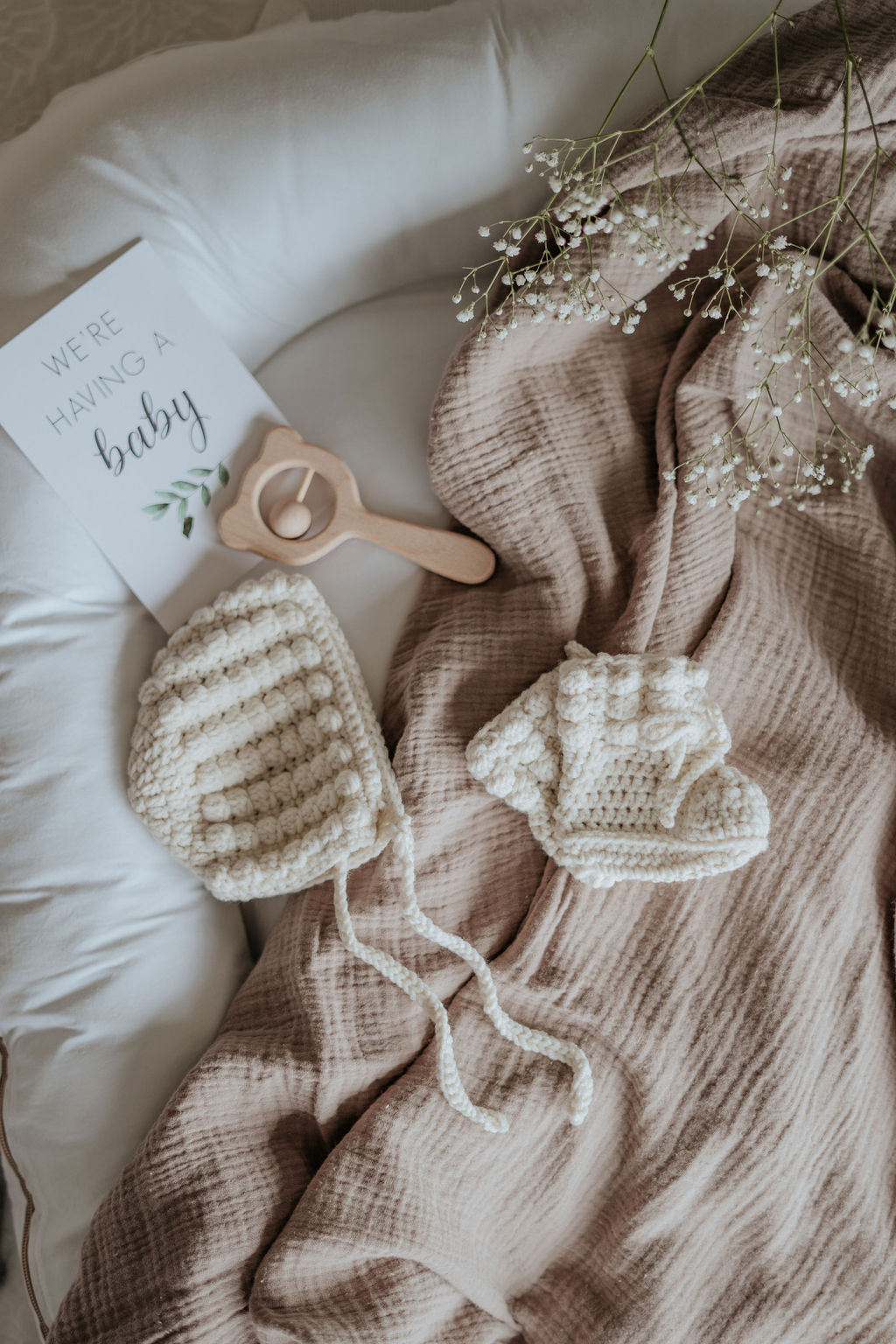 Baby Bonnet and Bootie Set