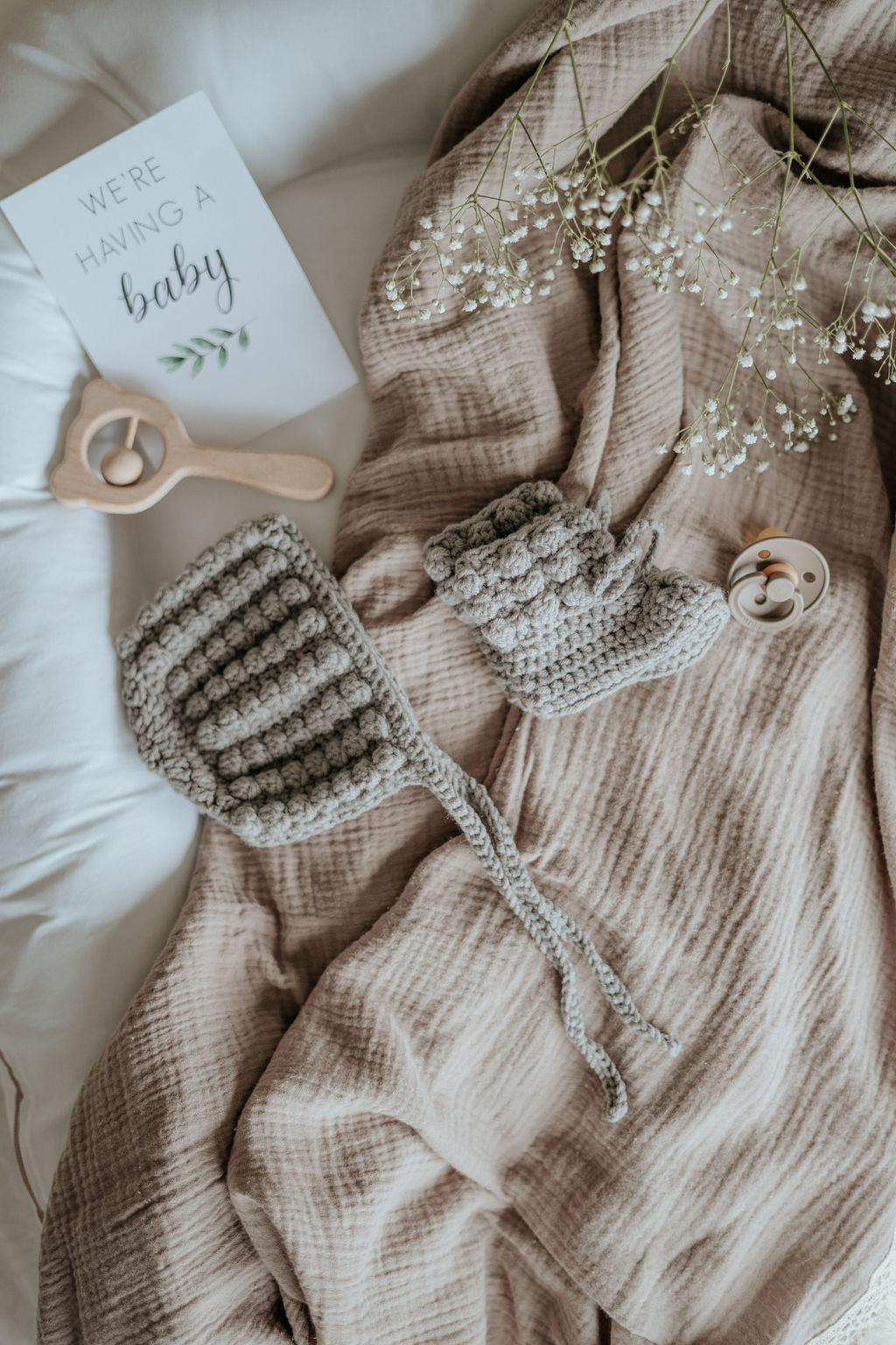 Baby Bonnet and Bootie Set